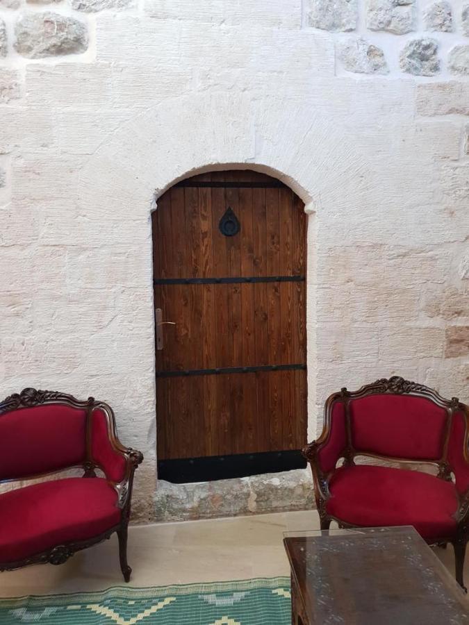 Mardin Tarihi Ulu Cami Yani, Tarihi Konak Exterior photo
